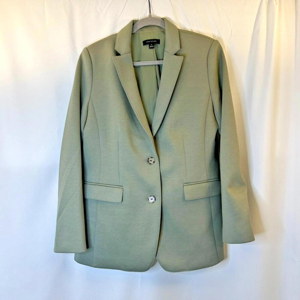 Ann Taylor Light Green Blazer Women's Size 10 Lined And With Button Cuffs